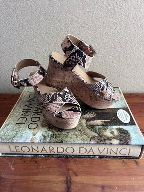 Women’s Pink Snake-Print Cork Platform Sandals - Mark Fisher Women’s Size 8M